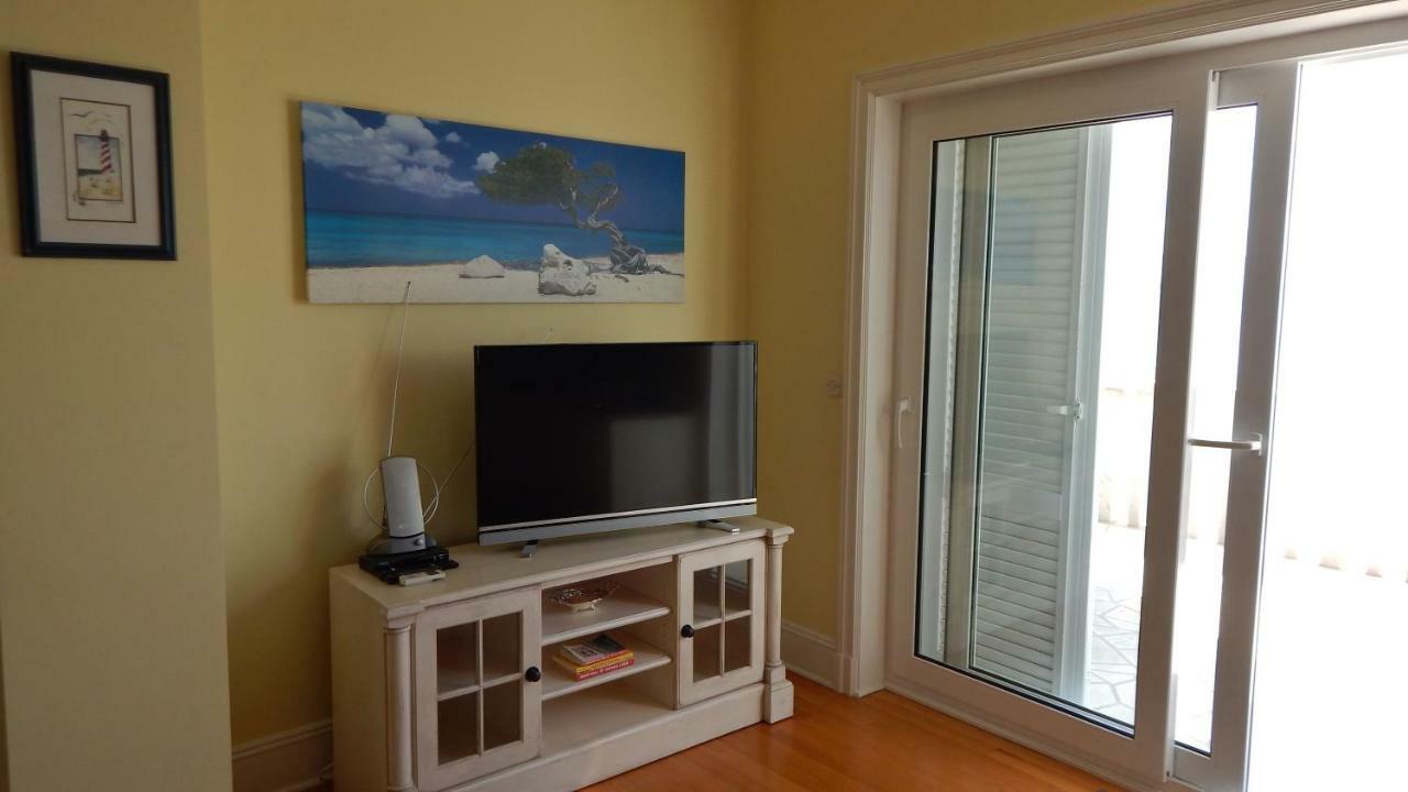 Seafront Apartments Nemira โอมิช ภายนอก รูปภาพ